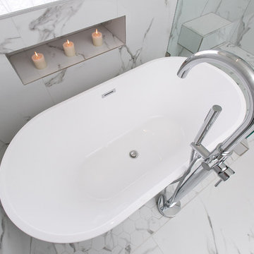 Beautiful Contemporary Master Bath