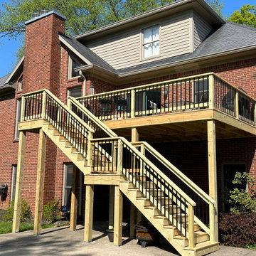 Louisville, Kentucky: Custom Wooden Decks