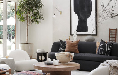Houzz Tour: New Warmth for a Chic Contemporary Home