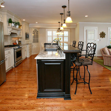 Willis Kitchen, Brauch Custom Cabinetry, Eggshell
