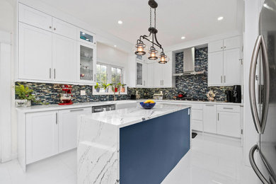 Inspiration for a contemporary kitchen remodel in Toronto