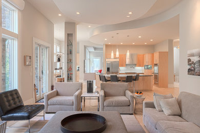 Living room photo in Atlanta