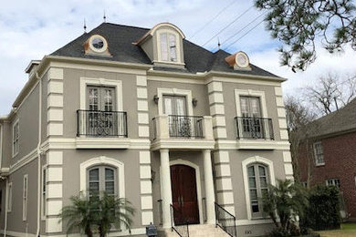 Exterior home idea in Houston