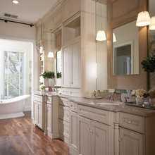 211 Waterton bathroom