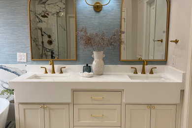 Inspiration for a bathroom remodel in Dallas