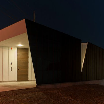 Triangular House by a.a.d.