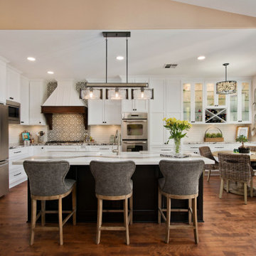 Dunkle Kitchen