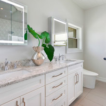 6 Manatee Master Bathroom