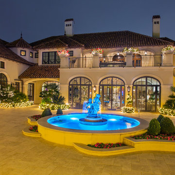Christmas Light Grandeur