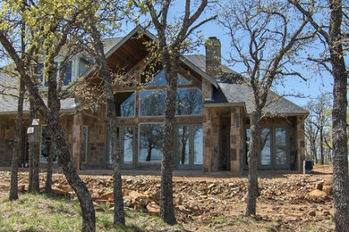 Exterior home photo in Dallas