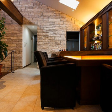 本格的なバーを備えた大人のプライベート空間