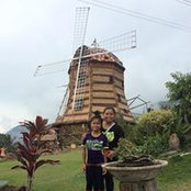 Sarah Elizar's photo