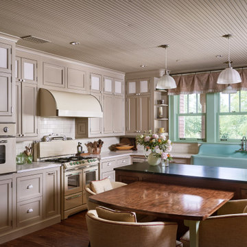 1940 styled kitchen