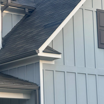 Modern Farmhouse Roof & Standing Seam Metal Accents