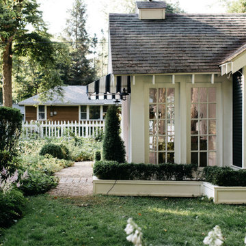 Leo Cottage