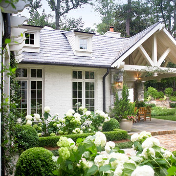 Country Manor
