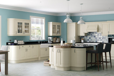 Design ideas for a traditional kitchen in Other.