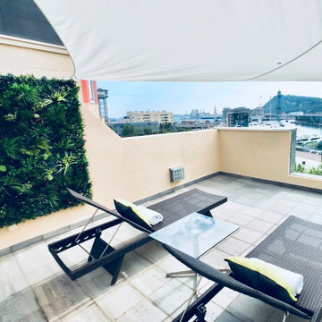 VistaFolia Luxury Roof Top Deck with Artificial Greenwall Privacy Screen