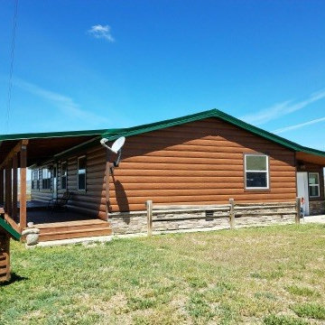 Country Log Cabin in Craig, CO