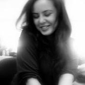 Eda Ergüns foto