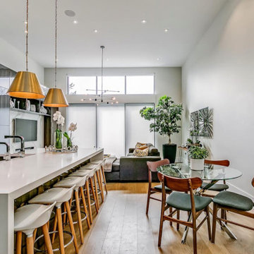 Twins Kitchen