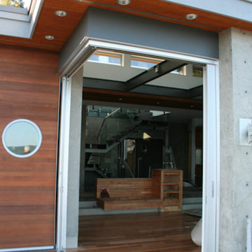 Landsend Residence