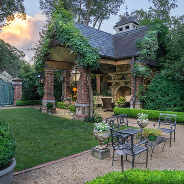 Intown Georgian Estate - Greenville, SC