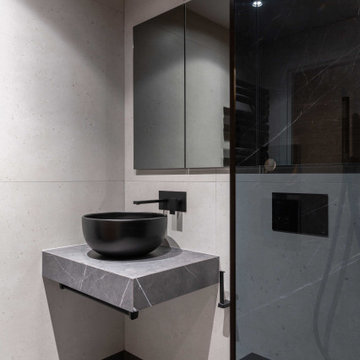 Modern Bathroom