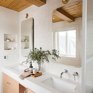 Rosie by the Ravine