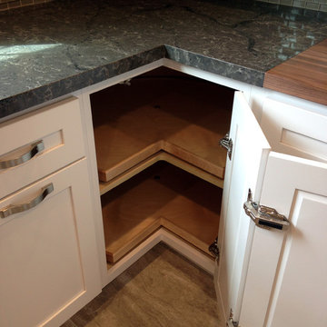 Coastal | Transitional Kitchen - White and Grey