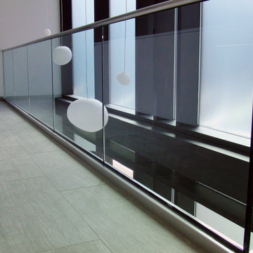 Residential Glass Railing c/w Stainless Base Shoe