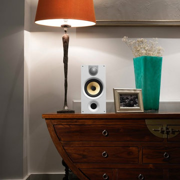 Bowers & Wilkins