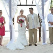 Amy Linton's photo