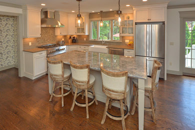 Example of a transitional kitchen design in New York