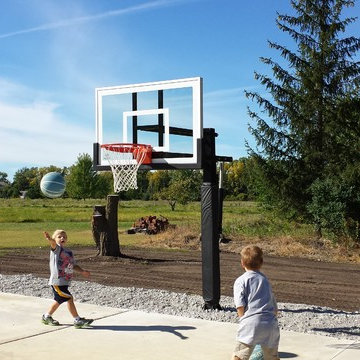 Rachelle G's Pro Dunk Silver Basketball System on a 60x30 in Ottawa Lake, MI