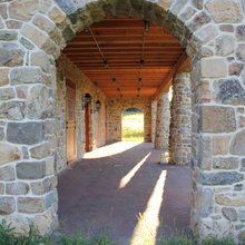 Captain barn