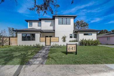 Inspiration for a contemporary exterior home remodel in Orlando