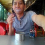 Rique Toy's photo
