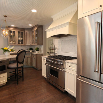 A Traditional Welcome - Grosse Pointe Farms