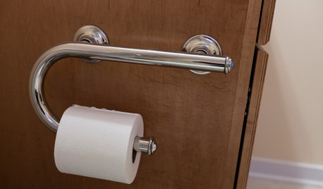 Единственный верный способ вешать туалетную бумагу. Наверное...