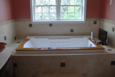 Inspiration for a modern bathroom remodel in Baltimore