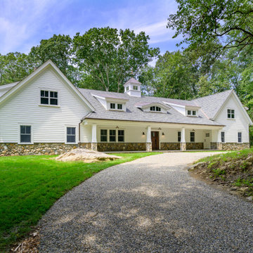Old Wagon Driveway Approach