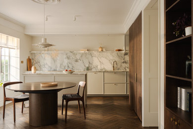 Inspiration for a contemporary kitchen in London.
