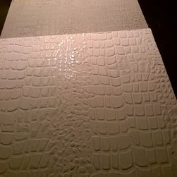 CROCODILE FINISH WITH VENETIAN PLASTER - Home Decor