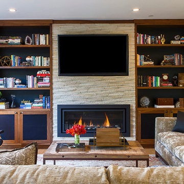 A Creekside Home in Menlo Park
