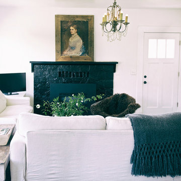 Houzz Tour: A Family Chooses the Simple Life