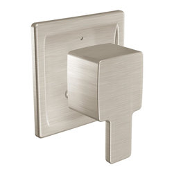 90 Degree Brushed Nickel Transfer Tub/Shower - Products