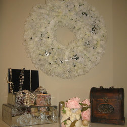 Bedroom decorating project - Holiday Decorations