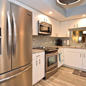 2/2 Turnkey Englewood FL Condo - Sarasota Real Estate Photographer Rick Ambrose