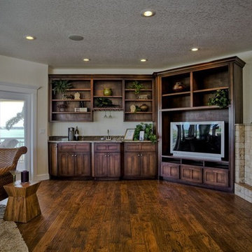 Living area,wet bar fireplace